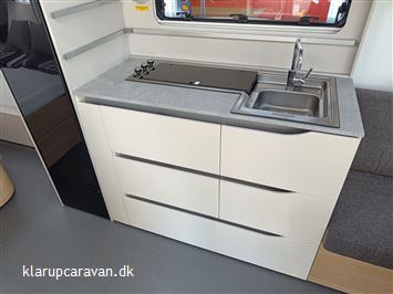 Adria Adora 613 UT Alde Centralvarme